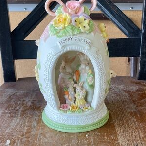 Hoppy Easter Pastel Ceramic Bunny Dome - White and Pastel